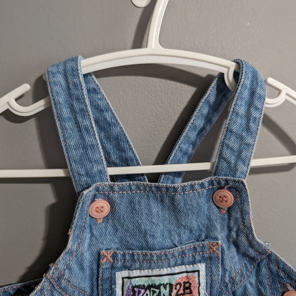 Vintage Born 2B Wild baby girl blue jean overalls size 0-6 months - Picture 6 of 8